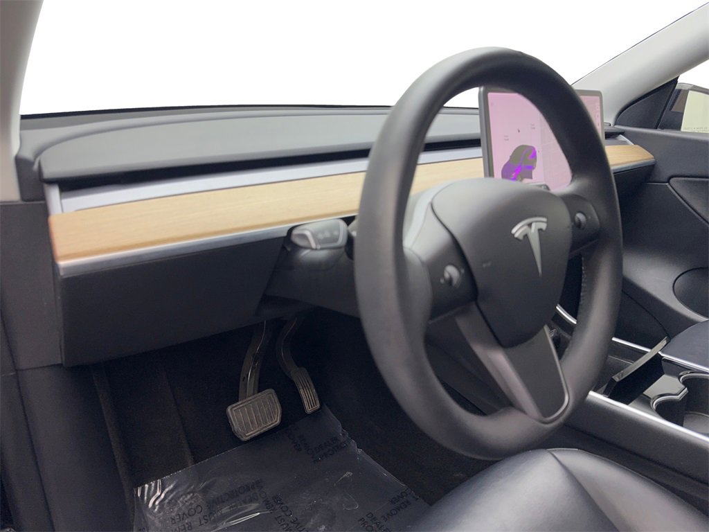 Used 2021 Tesla Model Y Long Range image 50