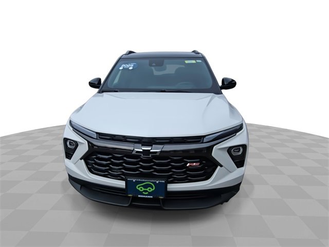 Used 2025 Chevrolet TrailBlazer RS w/ Convenience Package image 3