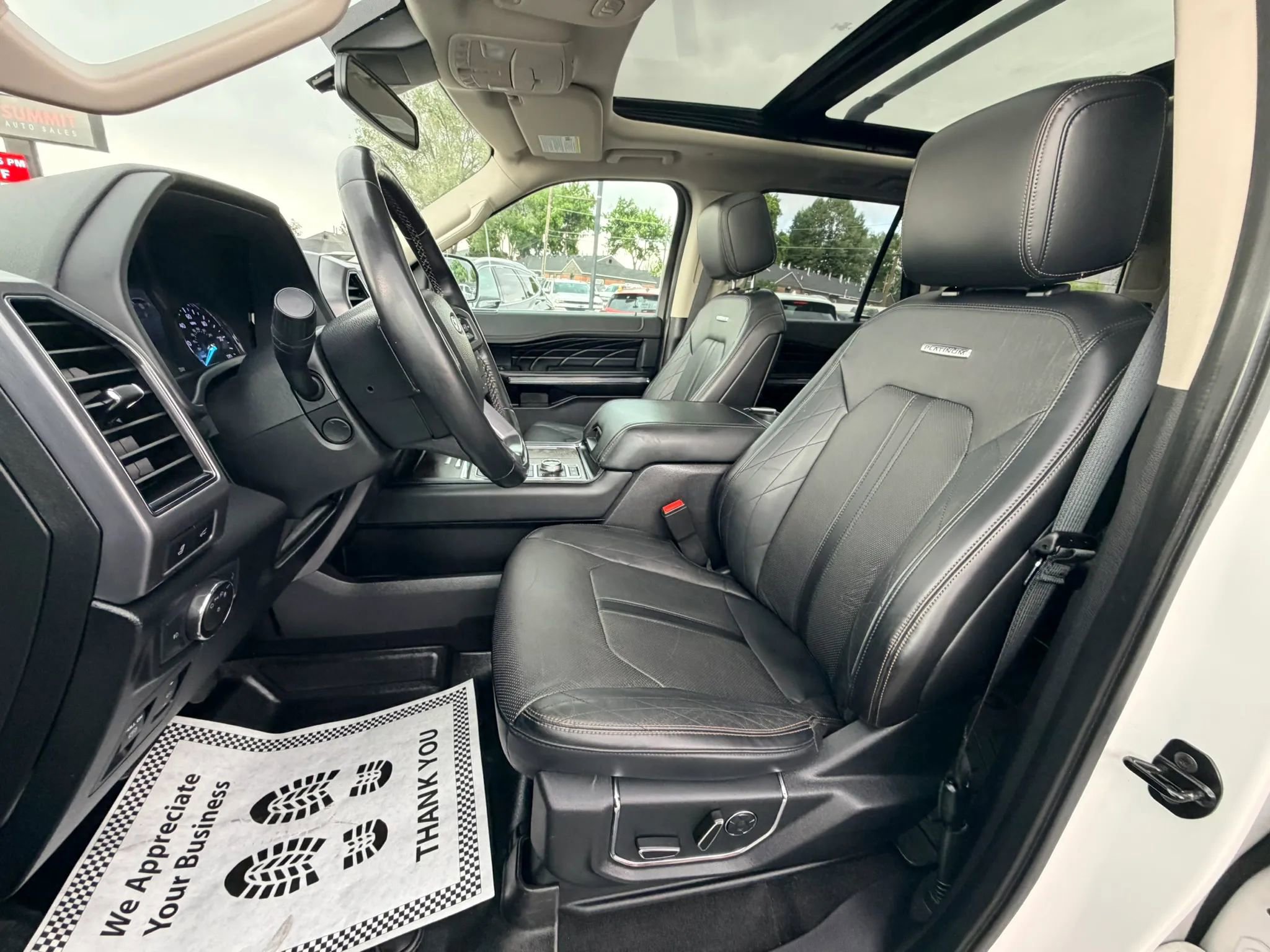 Used 2019 Ford Expedition Platinum AWD/4WD image 11