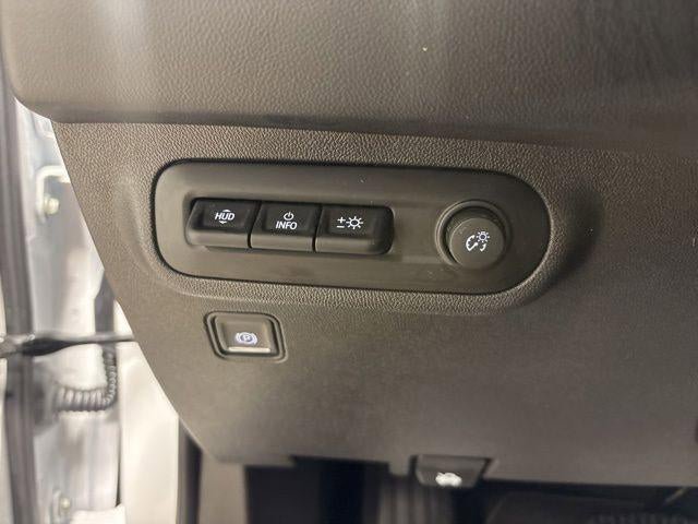 Used 2024 GMC Terrain Denali w/ Denali Premium Package AWD/4WD image 15
