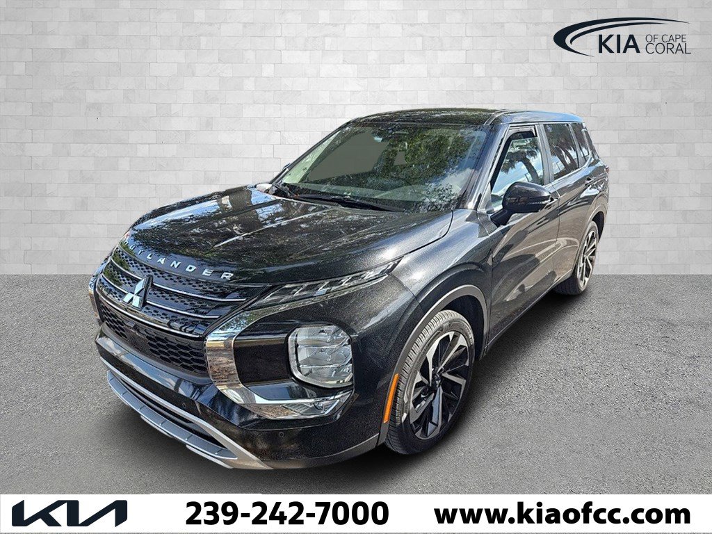 Used 2024 Mitsubishi Outlander SE video 1