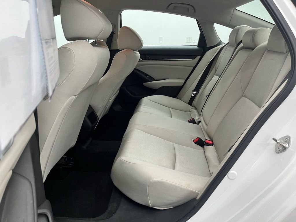 Used 2018 Honda Accord LX image 37