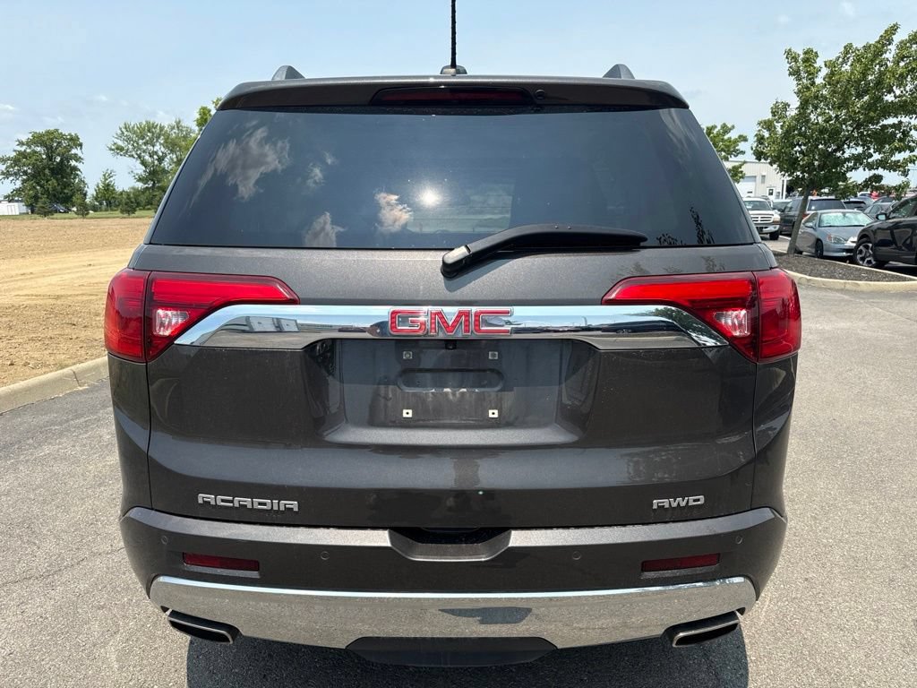 Used 2019 GMC Acadia Denali w/ Technology Package AWD/4WD image 8