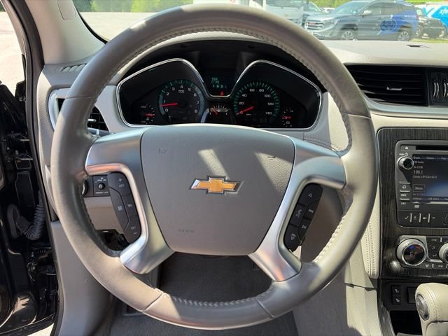 Used 2015 Chevrolet Traverse LT AWD/4WD image 16