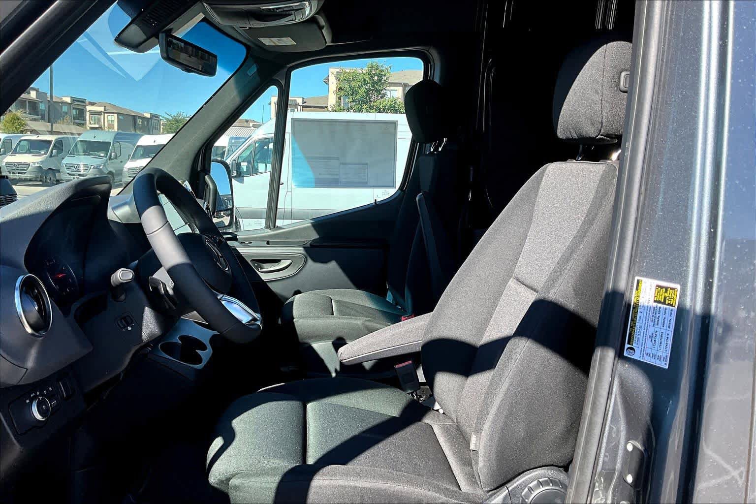 New 2026 Mercedes-Benz Sprinter 2500 image 9