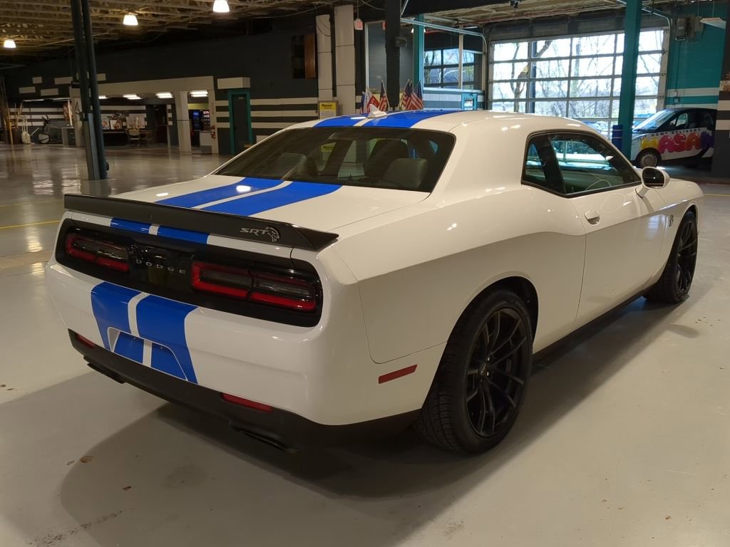 Used 2023 Dodge Challenger SRT Hellcat w/ Driver Convenience Group image 7