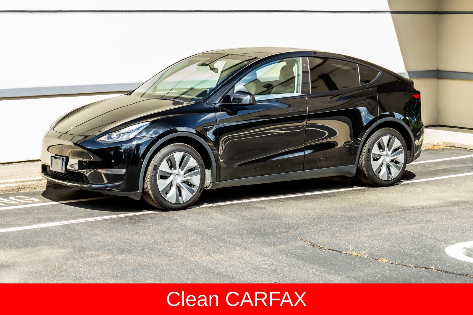 Used 2022 Tesla Model Y Long Range AWD/4WD video 3