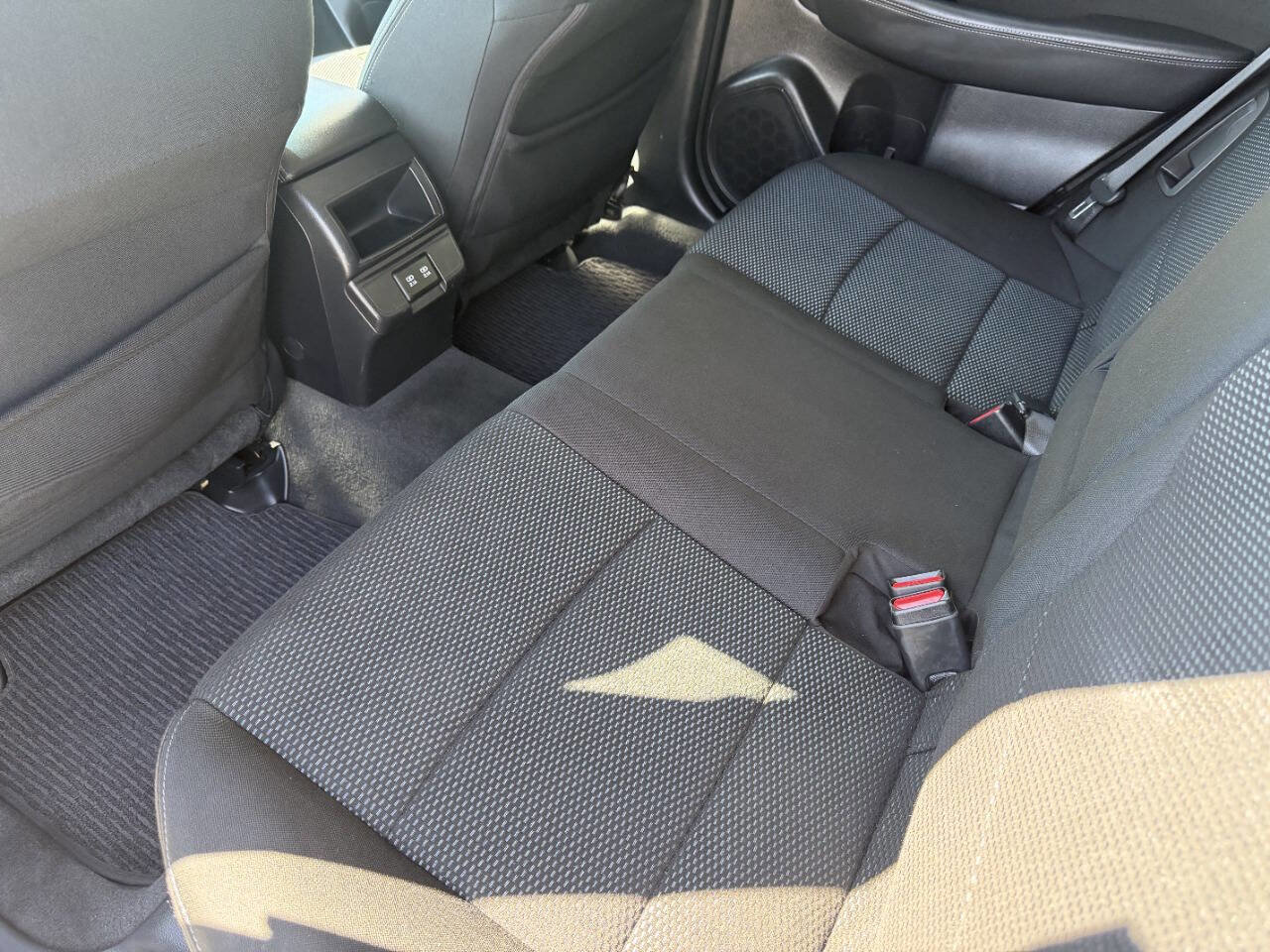 Used 2019 Subaru Outback 2.5i Premium AWD/4WD image 22