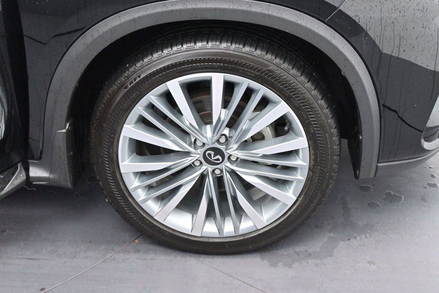 Used 2024 INFINITI QX50 Sensory AWD/4WD image 37