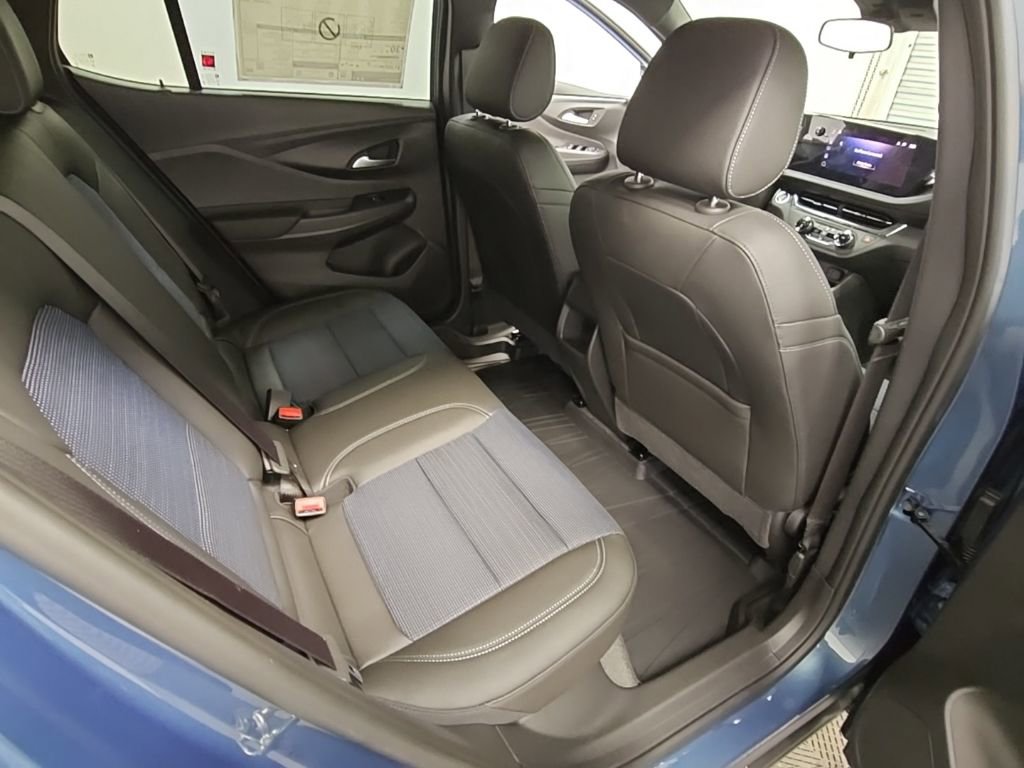 New 2026 Buick Envista Sport Touring w/ Convenience I Package FWD image 32