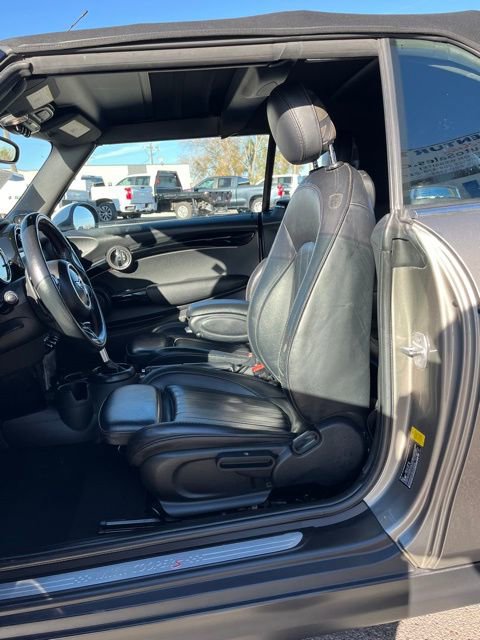 Used 2019 MINI Cooper S w/ Premium Package FWD image 28