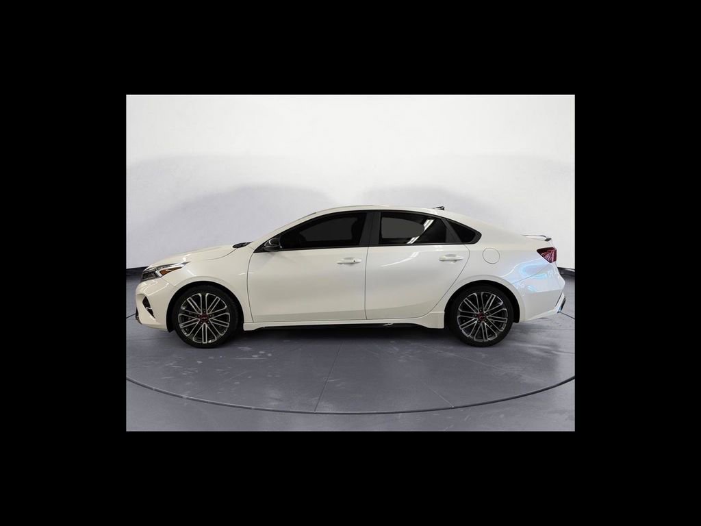 Used 2023 Kia Forte GT w/ GT2 Package FWD image 3
