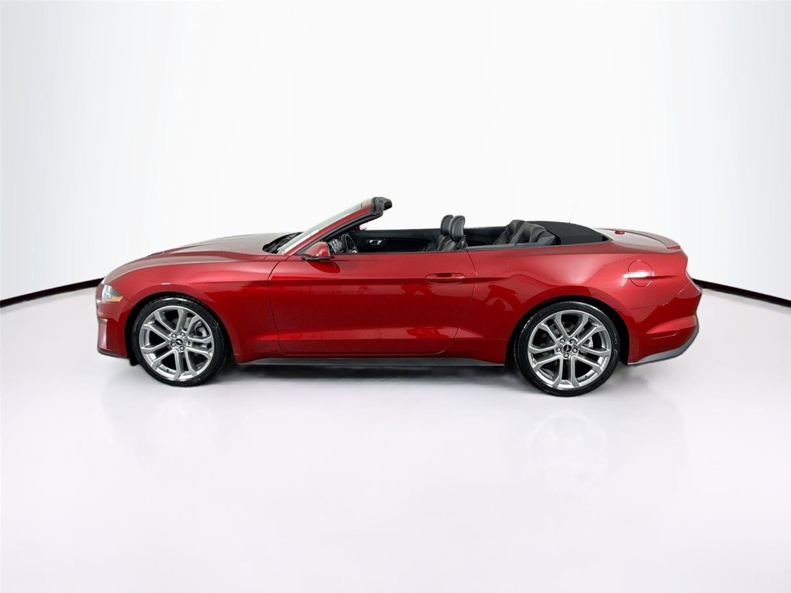 Used 2022 Ford Mustang Premium w/ Equipment Group 201A image 15