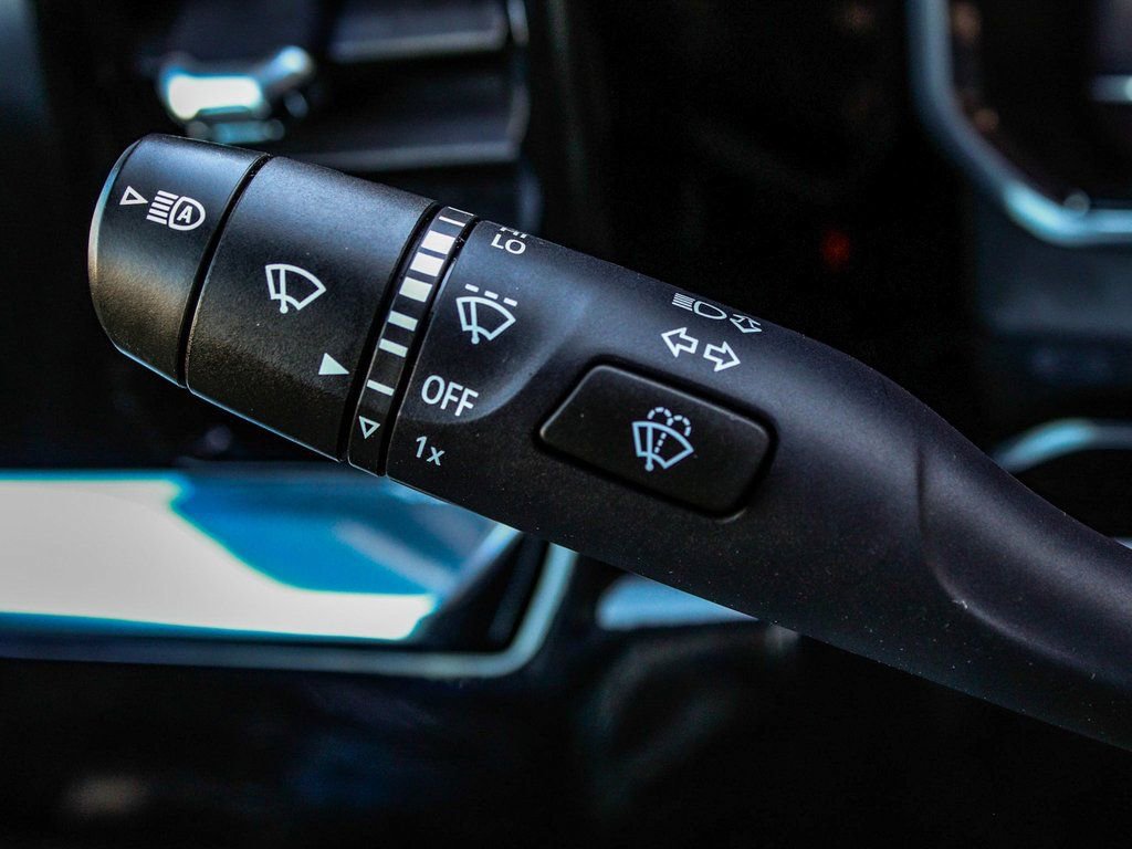 Used 2023 GMC Sierra 1500 Elevation image 26