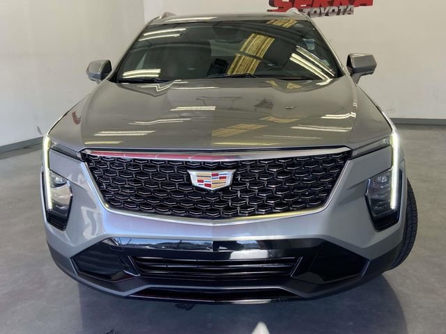 Used 2025 Cadillac XT4 Premium Luxury image 8