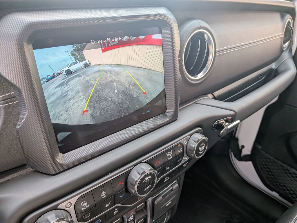 Used 2023 Jeep Wrangler Unlimited Sahara w/ Dual Top Group image 21