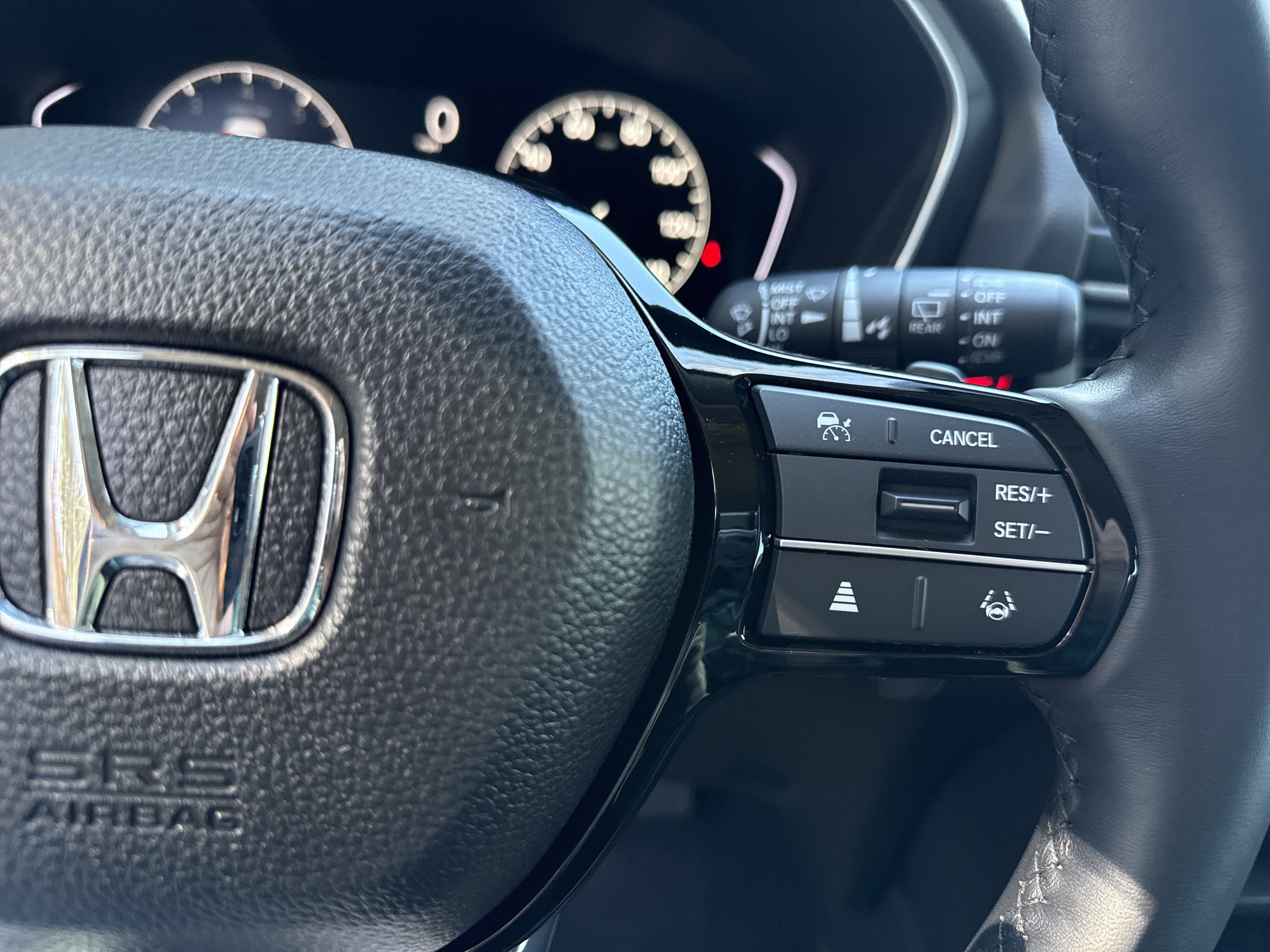 Used 2025 Honda Pilot EX-L image 26