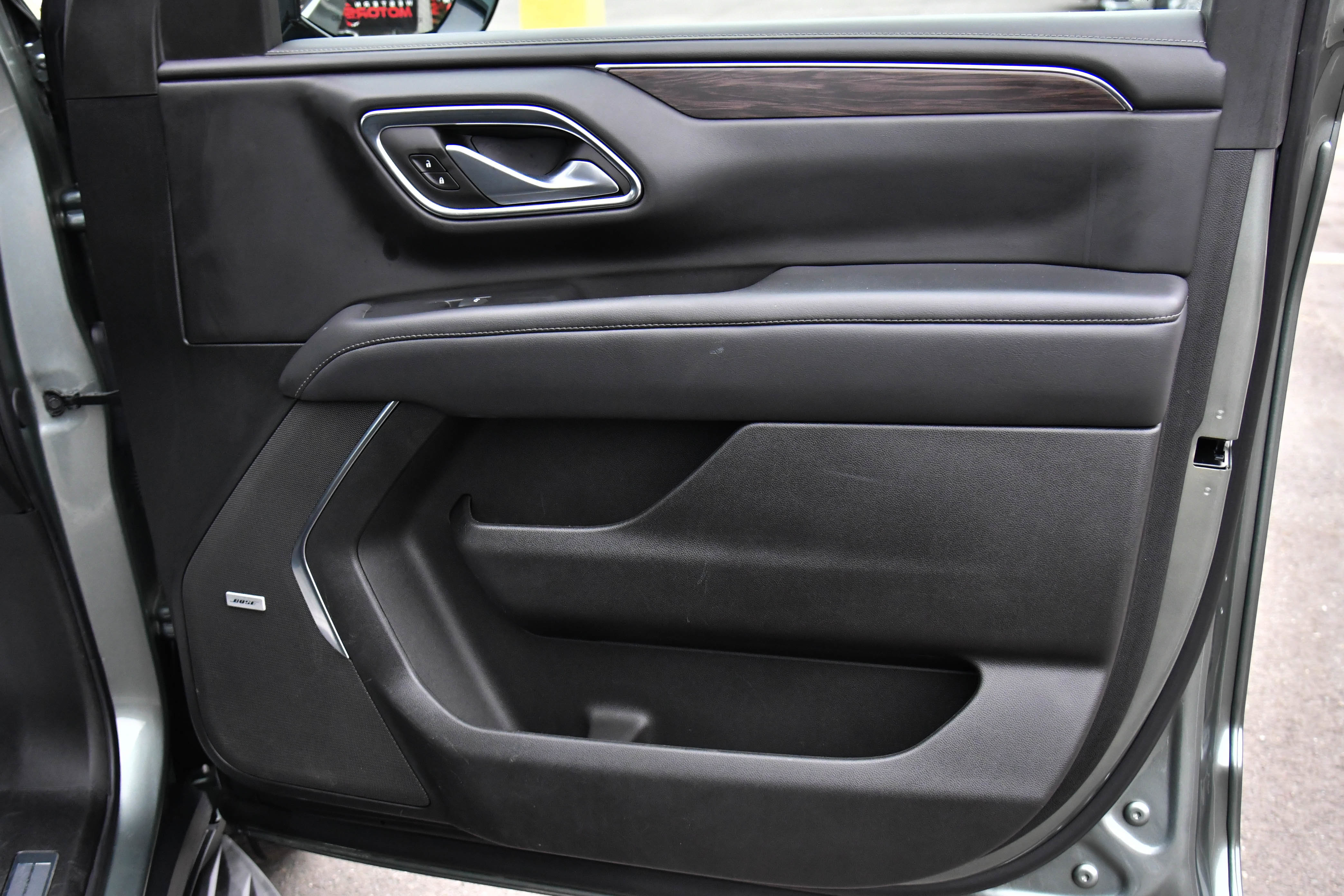 Used 2024 Chevrolet Tahoe LT image 47