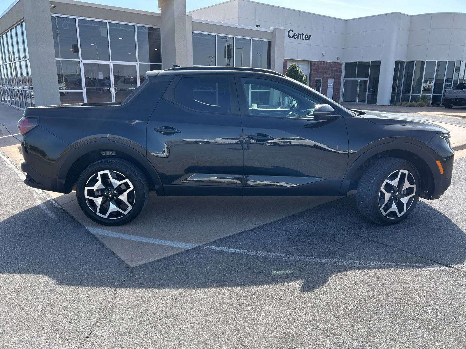 Used 2024 Hyundai Santa Cruz Limited image 4