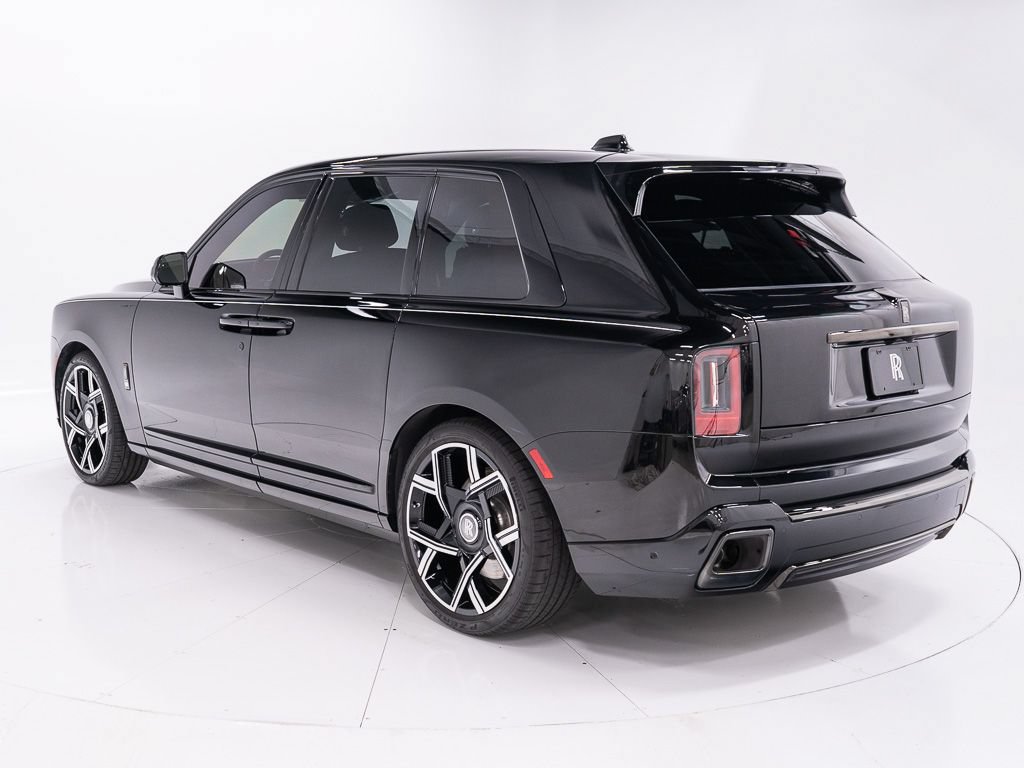 Certified 2026 Rolls-Royce Cullinan Black Badge AWD/4WD image 3