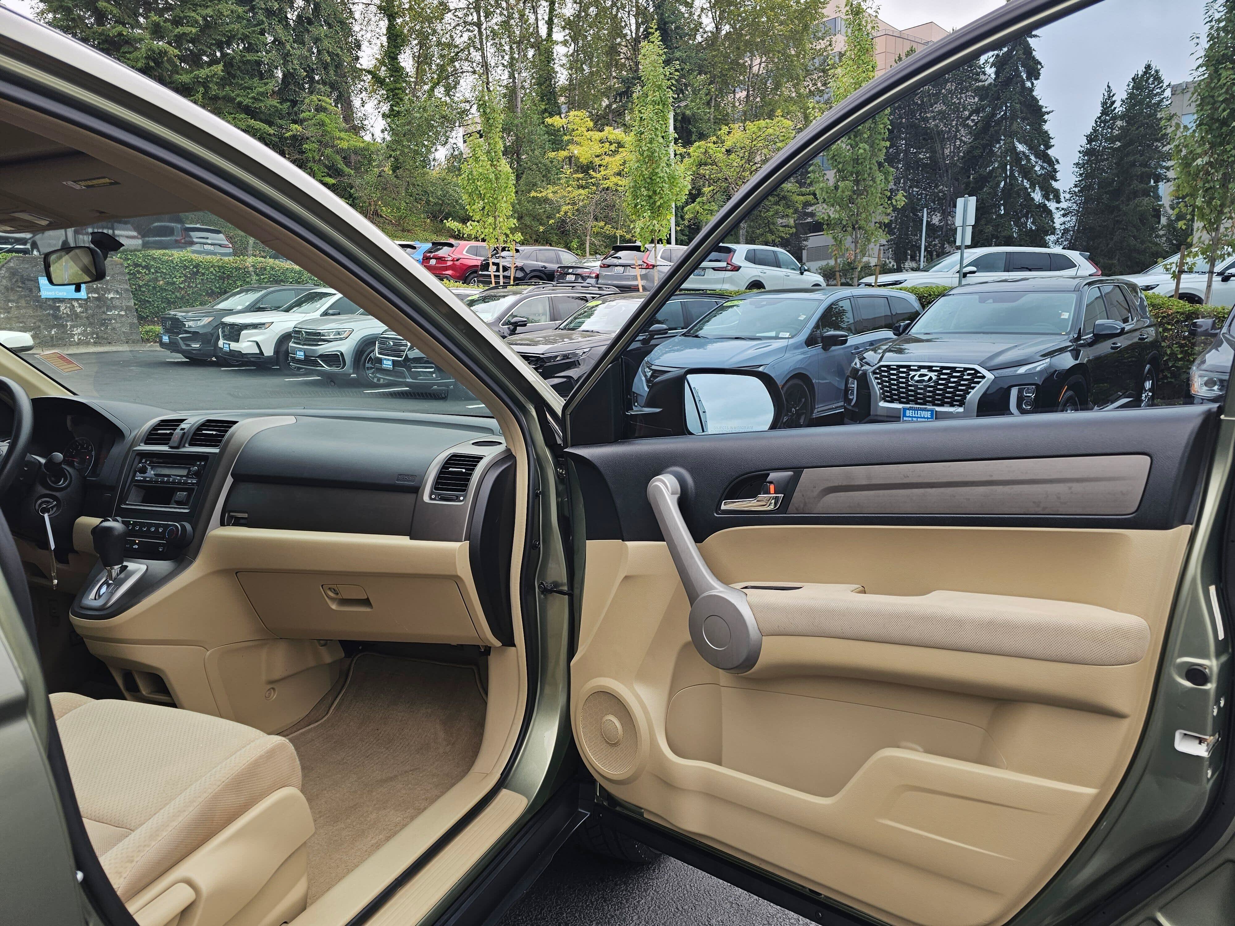 Used 2007 Honda CR-V LX image 12