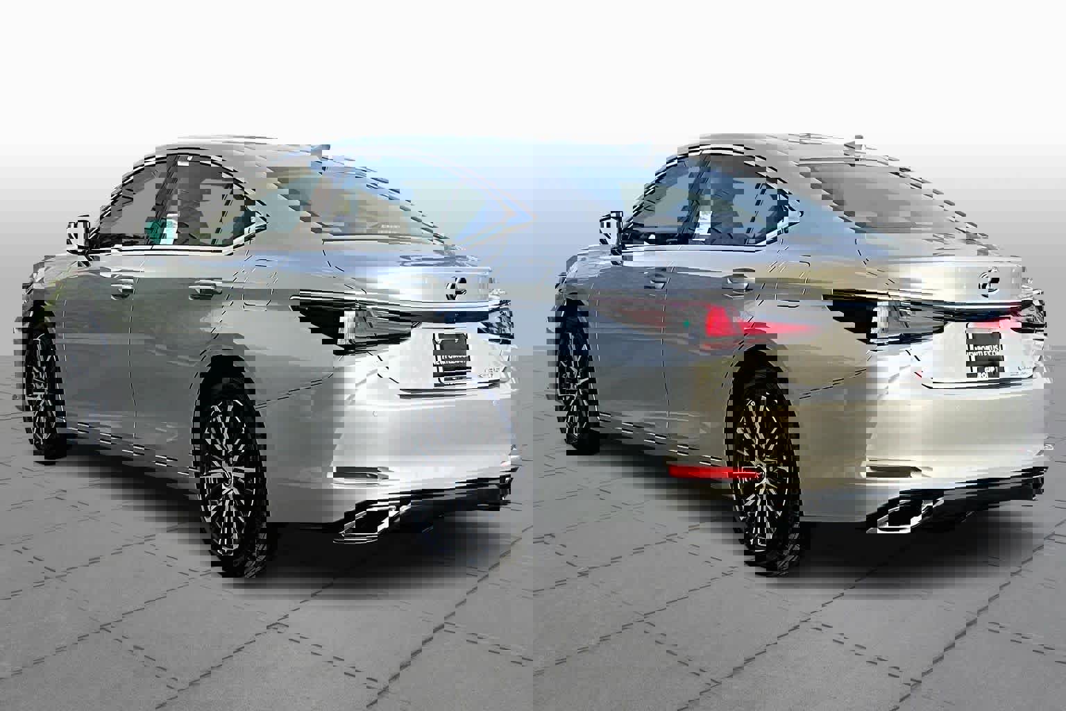 New 2025 Lexus ES 350 w/ Premium Package image 7