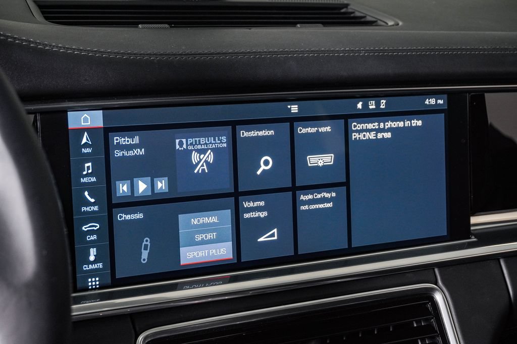 Used 2018 Porsche Panamera 4S AWD/4WD image 22