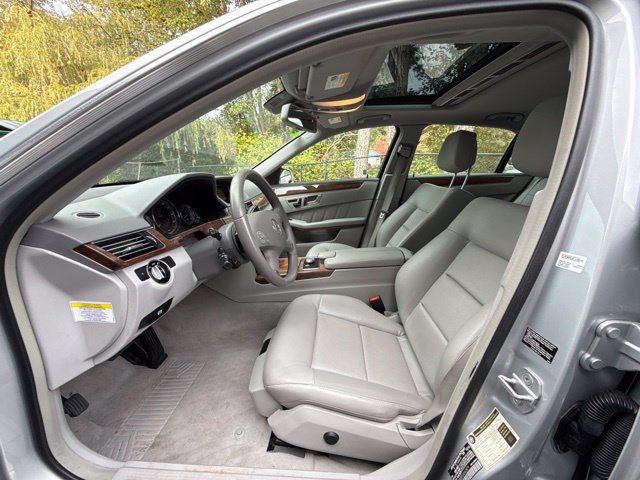 Used 2012 Mercedes-Benz E 350 Sedan image 9