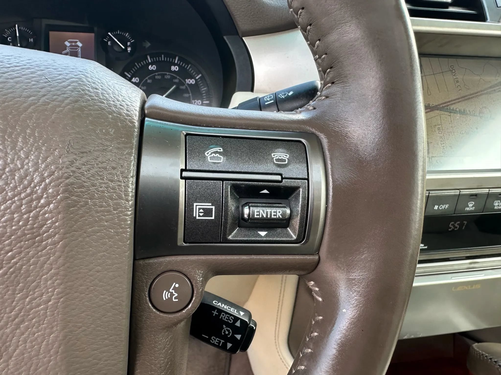 Used 2011 Lexus GX 460 w/ Comfort Plus Pkg AWD/4WD image 41