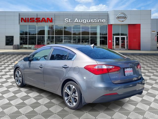Used 2016 Kia Forte EX FWD image 4