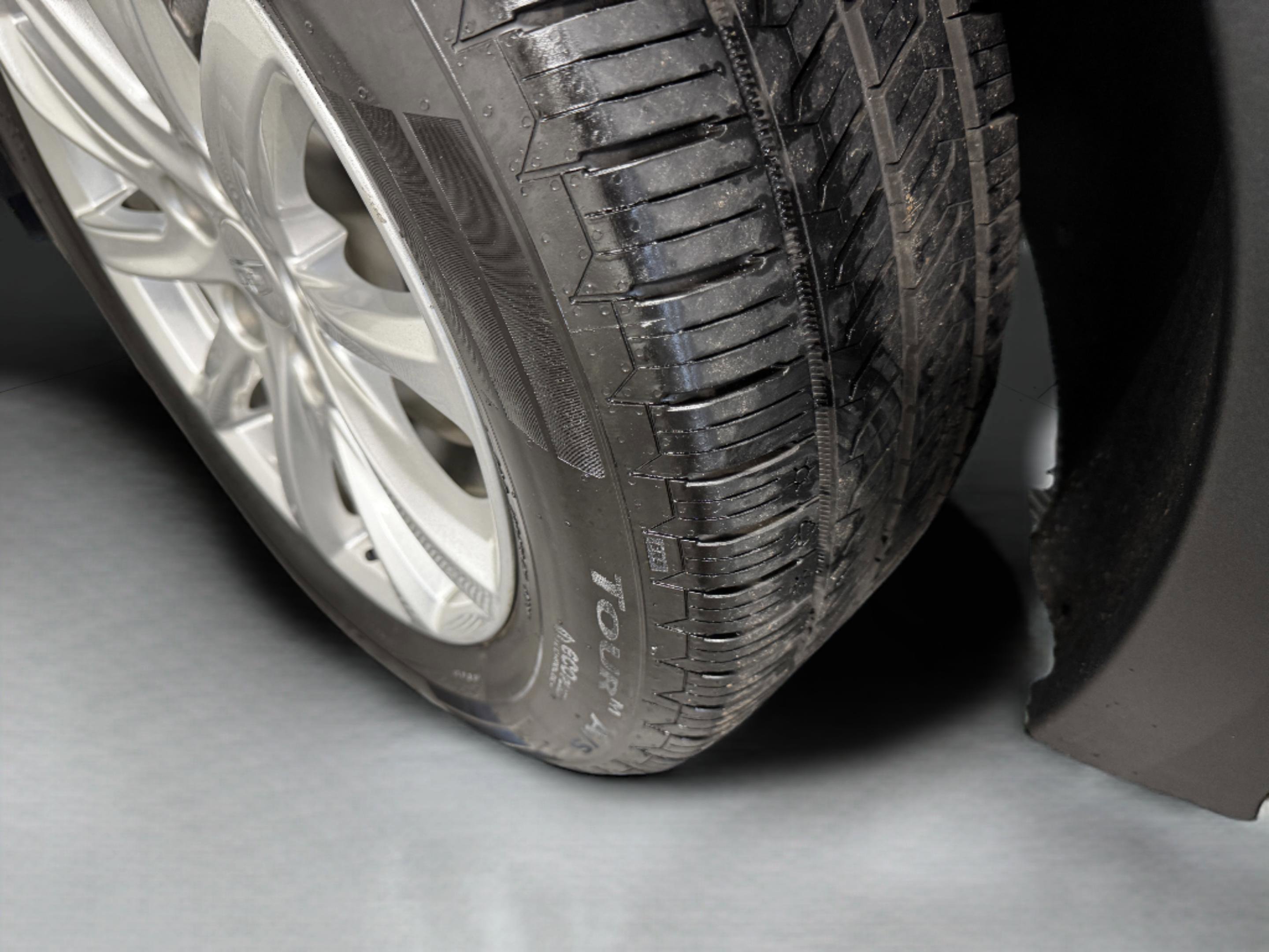 Used 2022 Cadillac XT4 Luxury w/ Driver Awareness Package FWD image 48