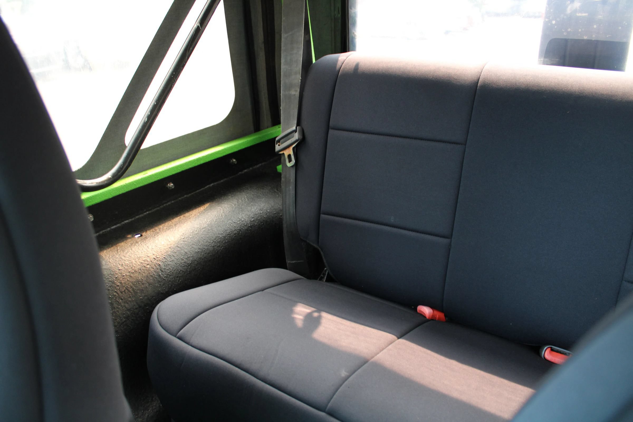 Used 1999 Jeep Wrangler SE AWD/4WD image 19