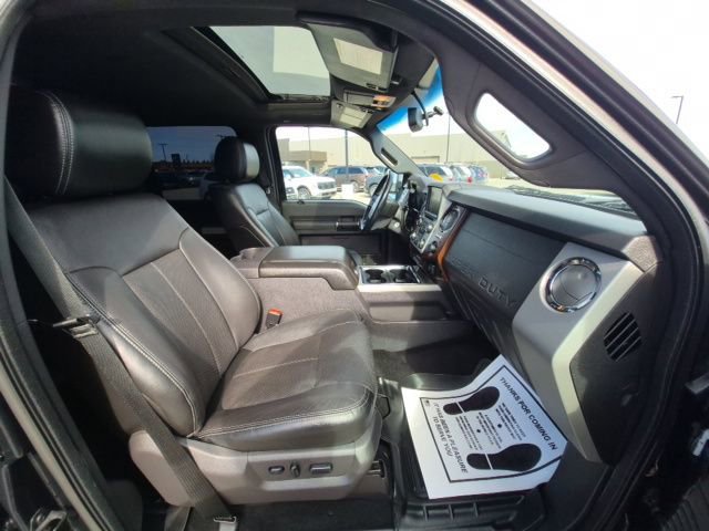 Used 2015 Ford F350 Lariat w/ Lariat Ultimate Package AWD/4WD image 23