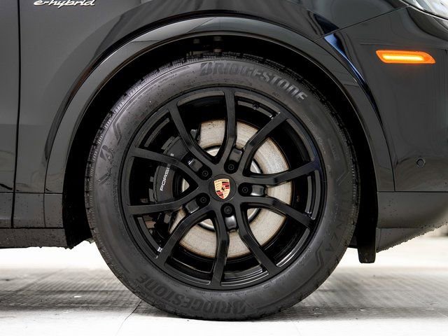 New 2026 Porsche Cayenne S image 30