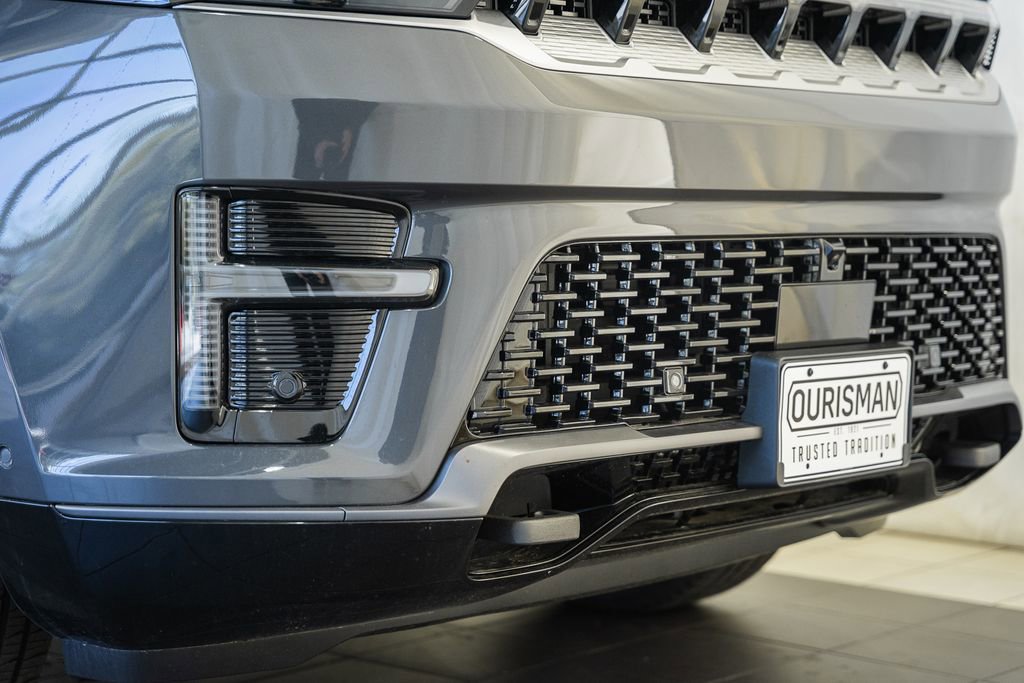 New 2026 Jeep Grand Wagoneer L 4WD image 13