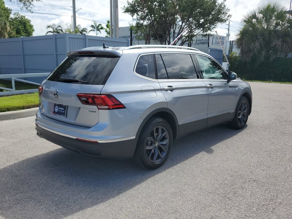 Certified 2023 Volkswagen Tiguan SE w/ Panoramic Sunroof Package AWD/4WD image 5