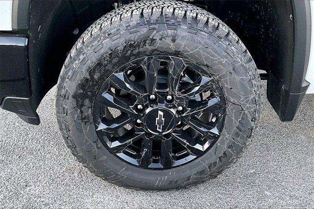 New 2026 Chevrolet Silverado 2500 Custom w/ Custom Value Package image 12