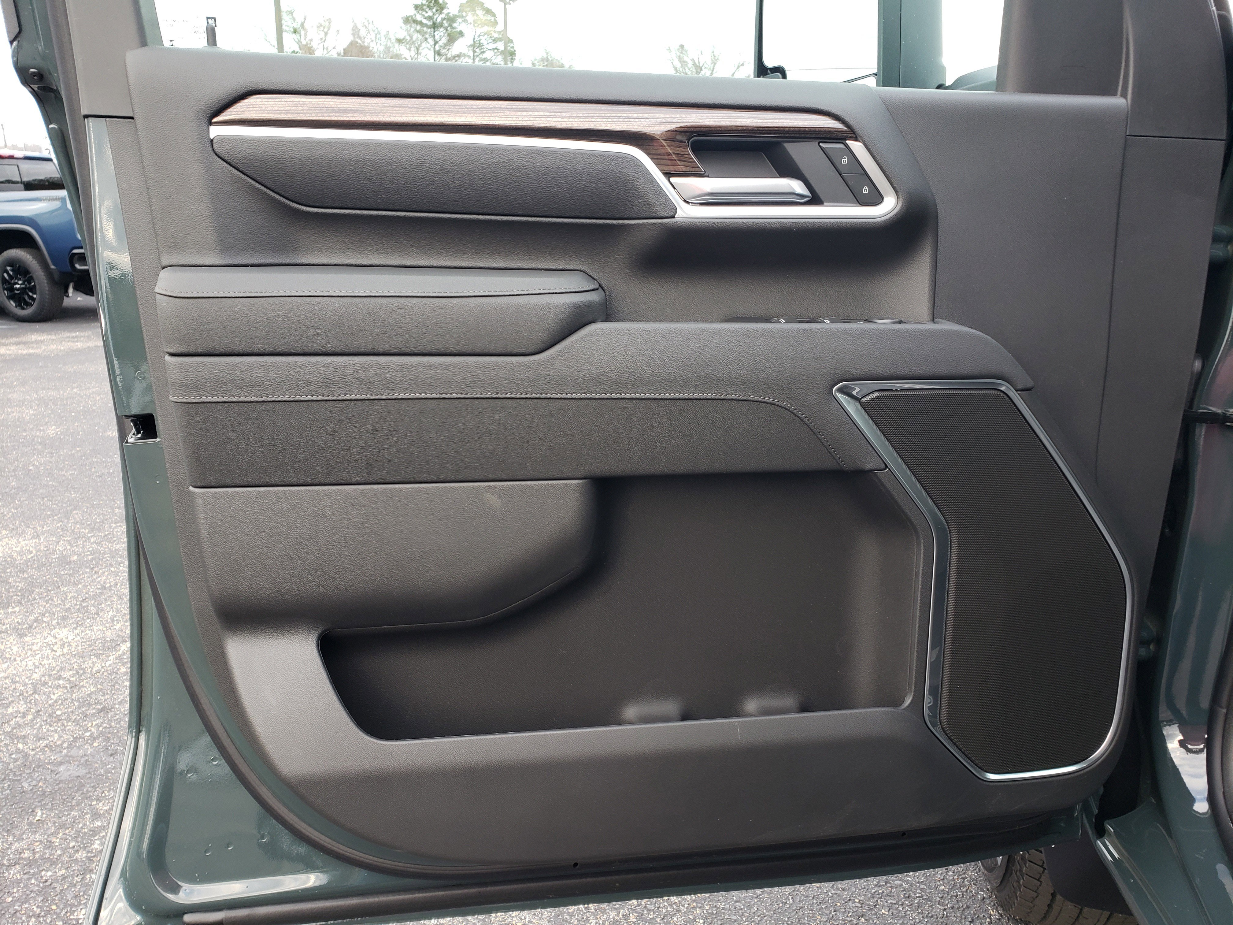 New 2026 Chevrolet Silverado 3500 LT image 12