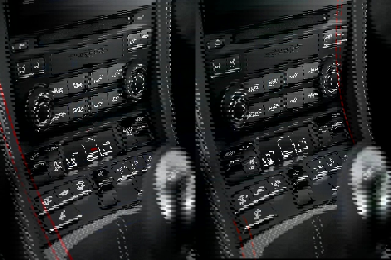 Used 2022 Porsche 718 Cayman GT4 image 34