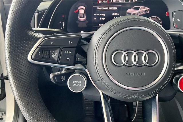 Used 2017 Audi R8 V10 w/ Carbon Exterior Package AWD/4WD image 7