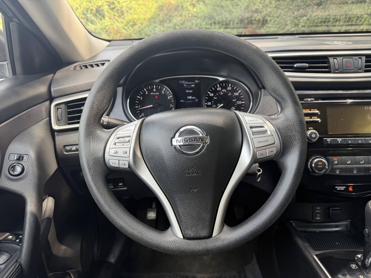 Used 2016 Nissan Rogue S AWD/4WD image 21
