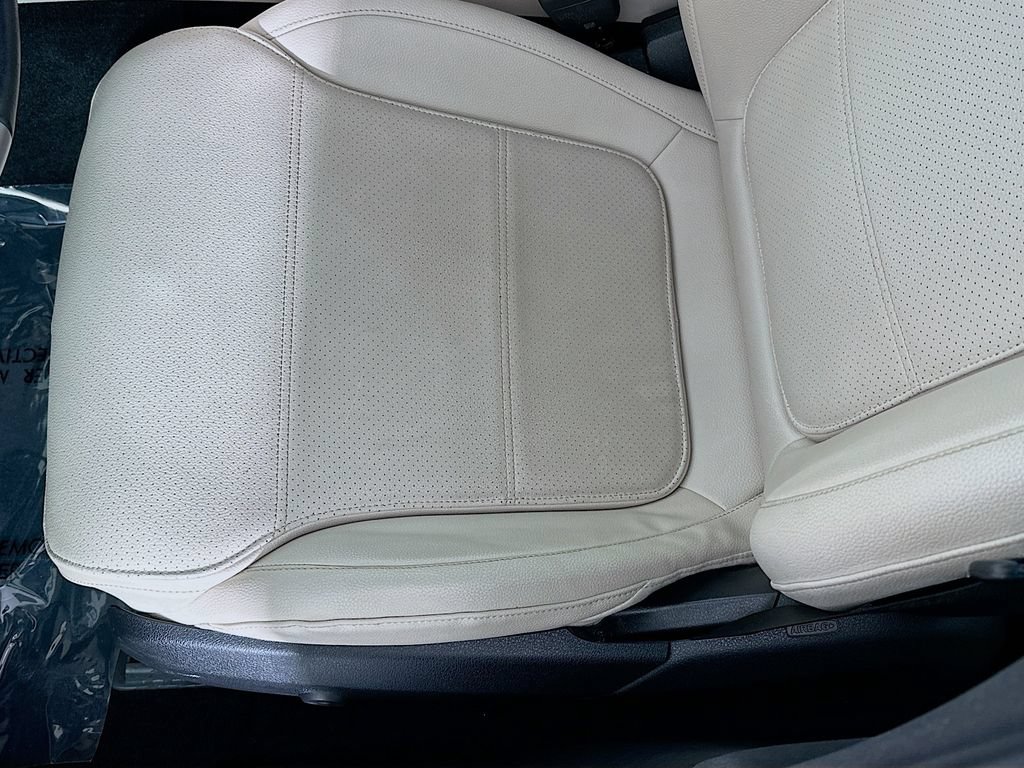 Used 2022 Mercedes-Benz C 300 Sedan image 21