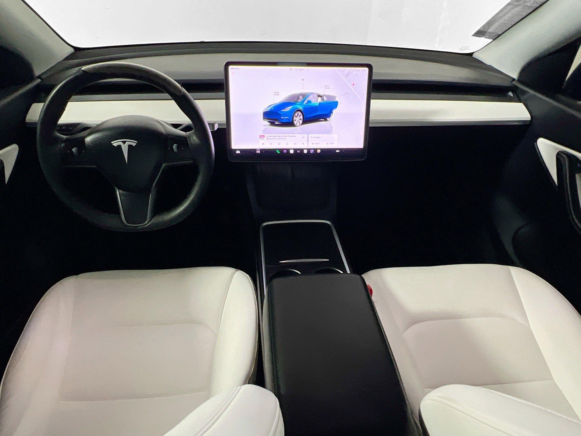 Used 2022 Tesla Model Y Long Range image 29