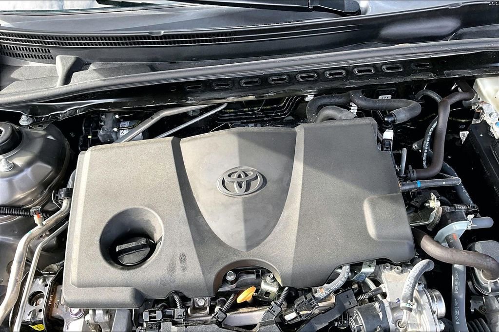 Used 2024 Toyota Camry LE image 31