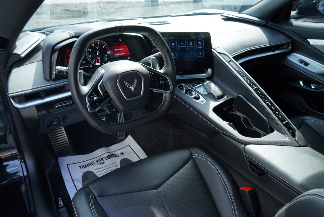 Used 2024 Chevrolet Corvette Stingray Preferred Cpe w/ Z51 Performance Package RWD image 25