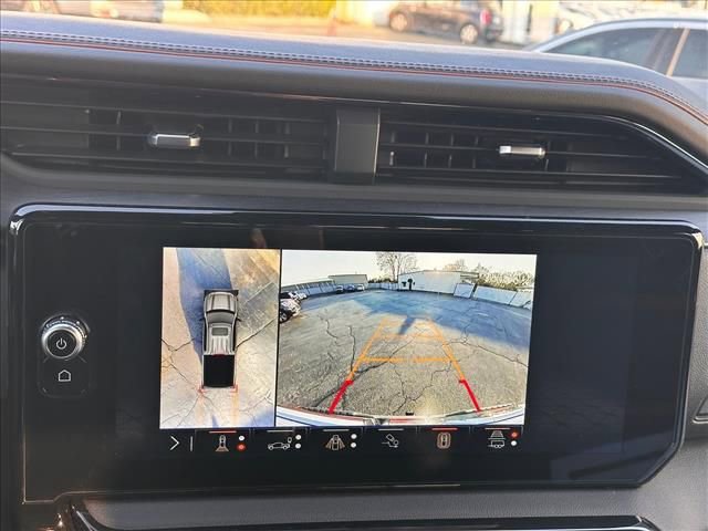 Certified 2024 GMC Sierra 1500 AT4 w/ Technology Package image 28