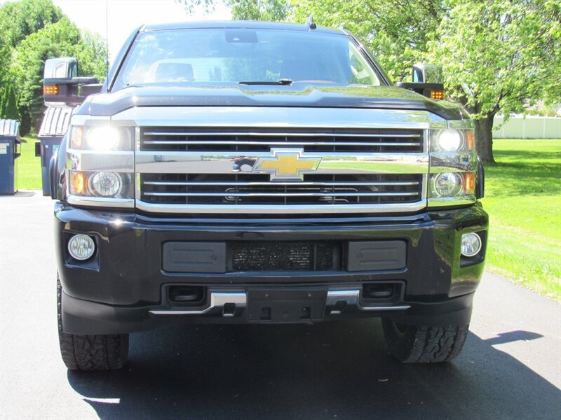 Used 2015 Chevrolet Silverado 2500 High Country w/ Duramax Plus Package AWD/4WD image 4