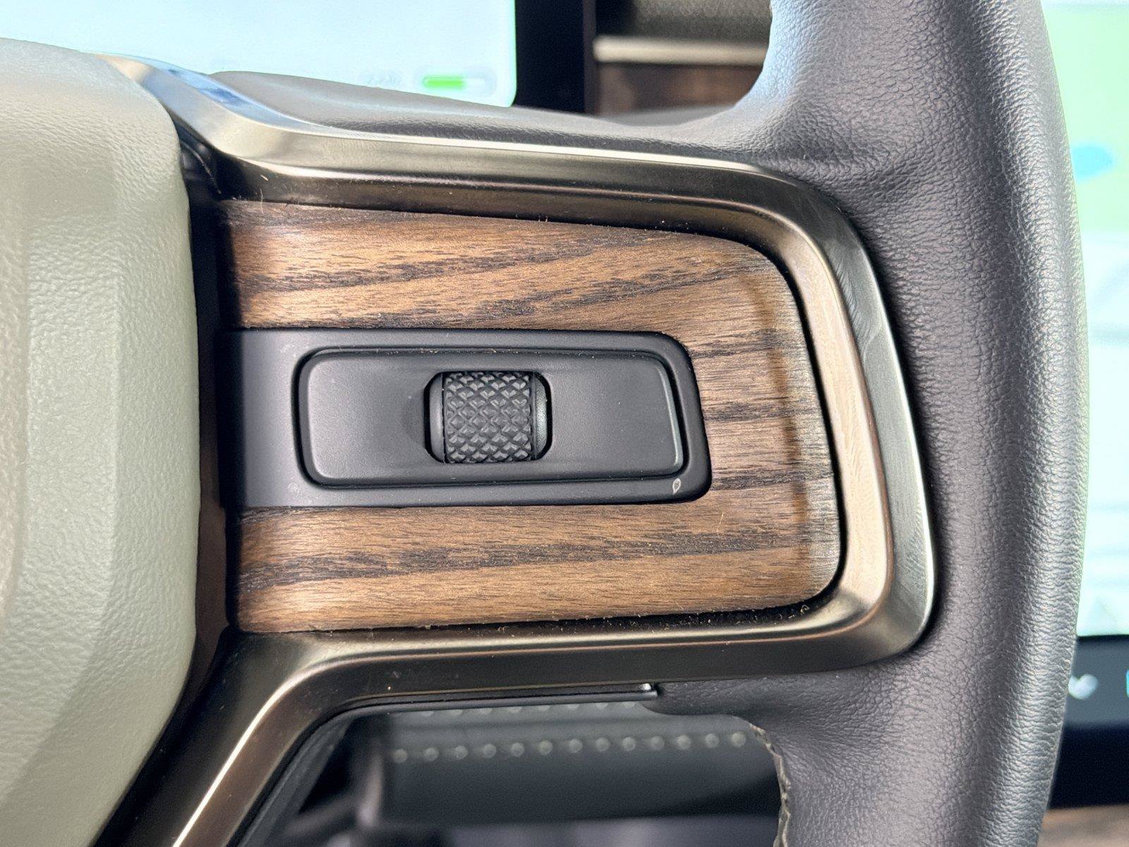 Used 2022 Rivian R1T Adventure AWD/4WD image 27