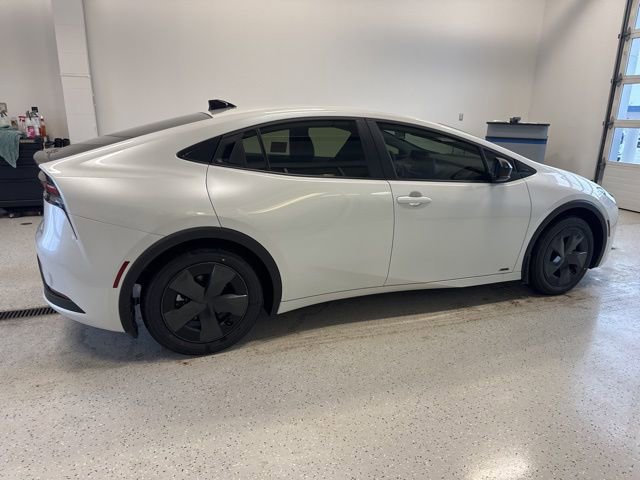 New 2026 Toyota Prius LE image 8