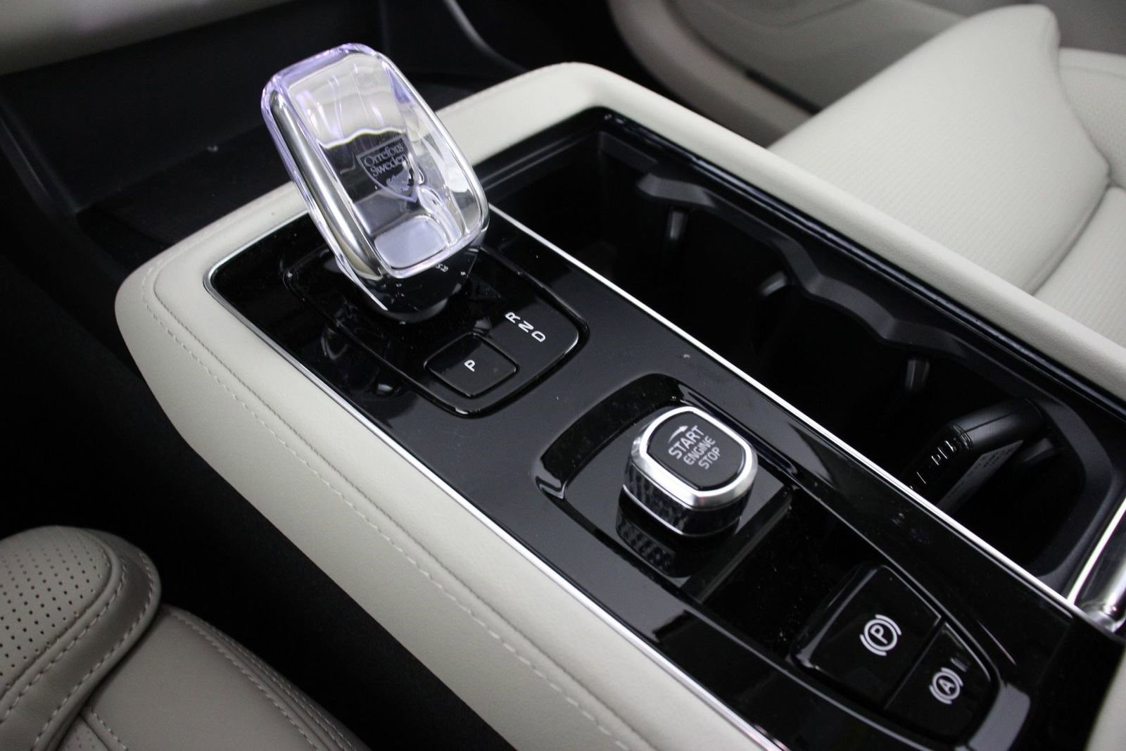 New 2026 Volvo XC90 T8 Ultra image 7